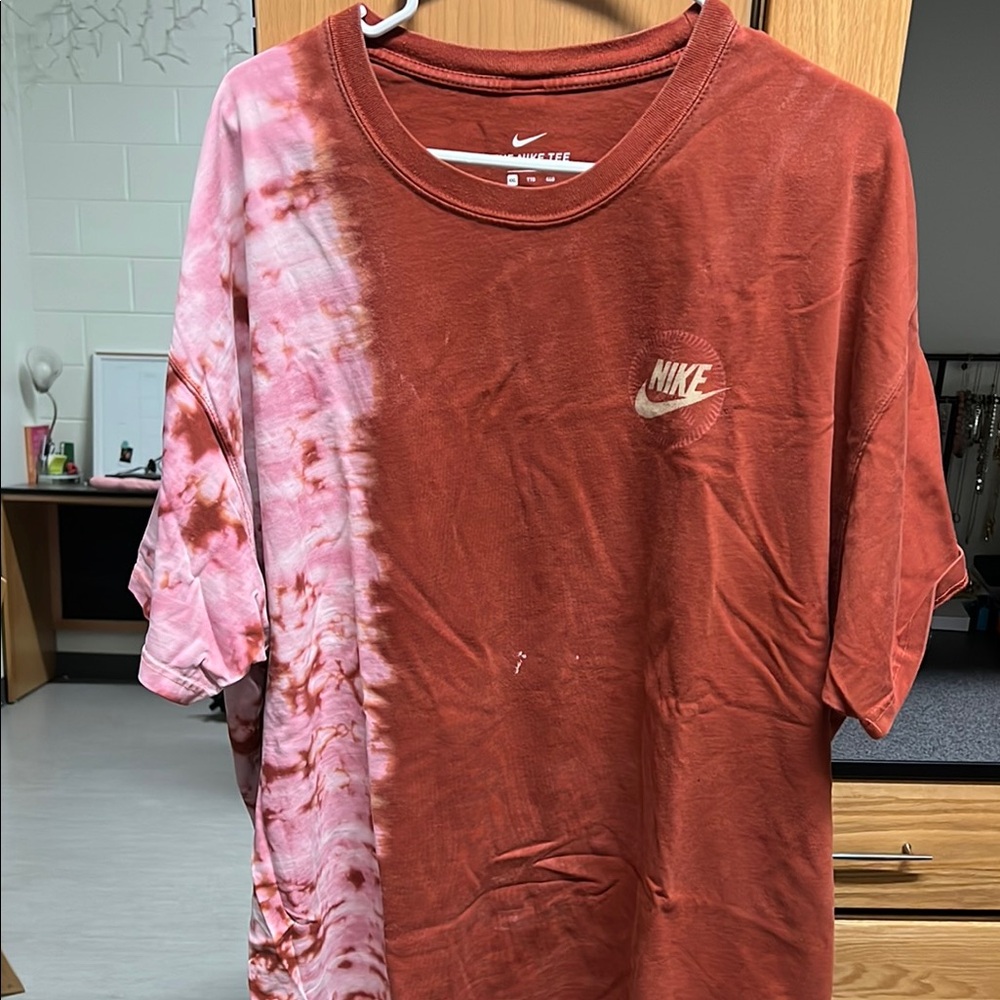 Nike Men's Red and Pink Tie-Dye Shirt